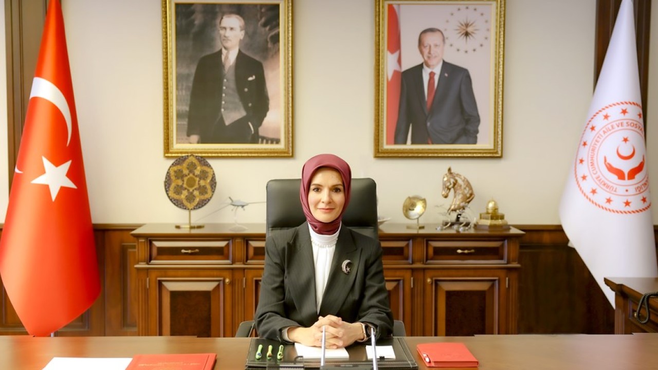 Aile ve Sosyal Hizmetler Bakanı Göktaş'tan Marmara Denizi'ndeki depreme ilişkin paylaşım