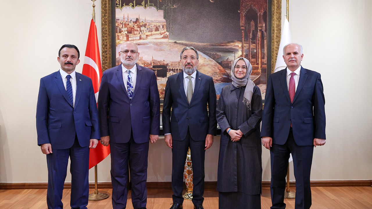 Diyanet İşleri Başkan Yardımcılığına atananlar görevine başladı