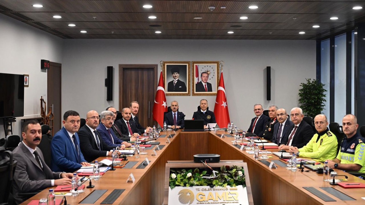 “Yeni Trafik Düzenlemesi” konulu kapsamlı bir toplantı gerçekleştirildi