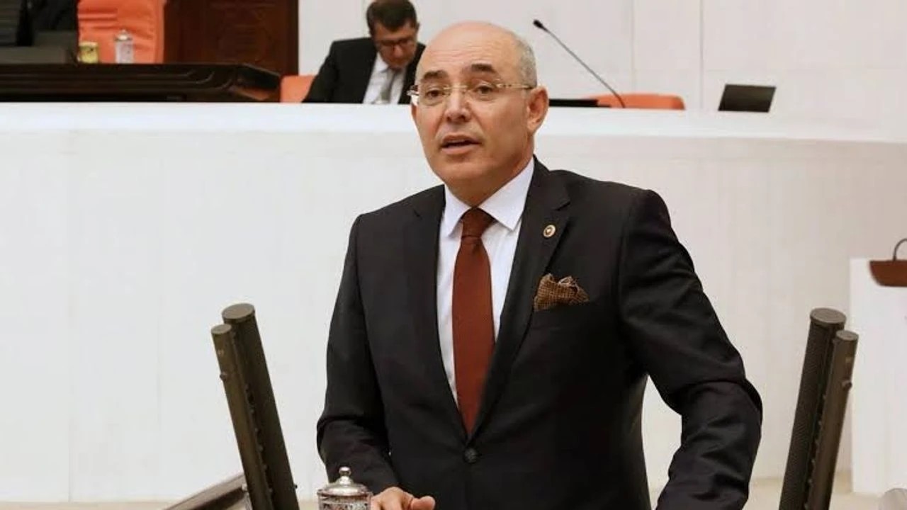 MHP'li Karakaya: Türkiye tarihinden aldığı güçle kendi eksenini oluşturmak zorundadır