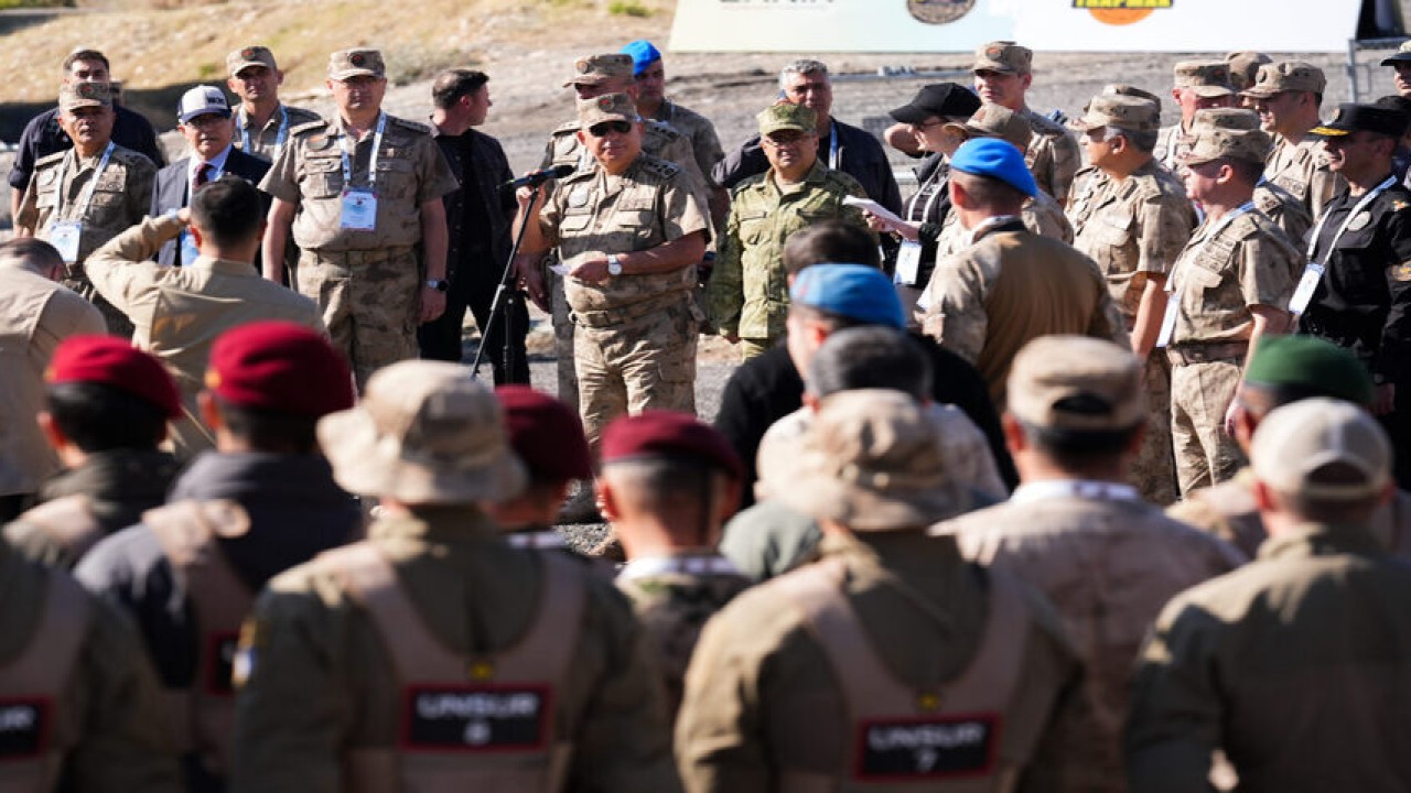 İzmir'de Boran-7 Uluslararası Keskin Nişancı Yarışması'nda seçkin gözlemci günü yapıldı