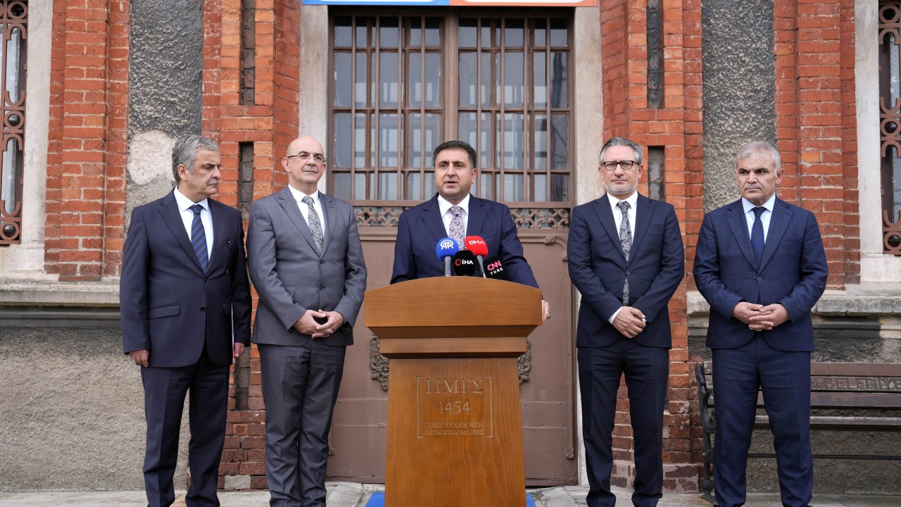 İstanbul İl Milli Eğitim Müdürü Yentür, Fener Rum Ortaokulu ve Lisesi'ni ziyaret etti