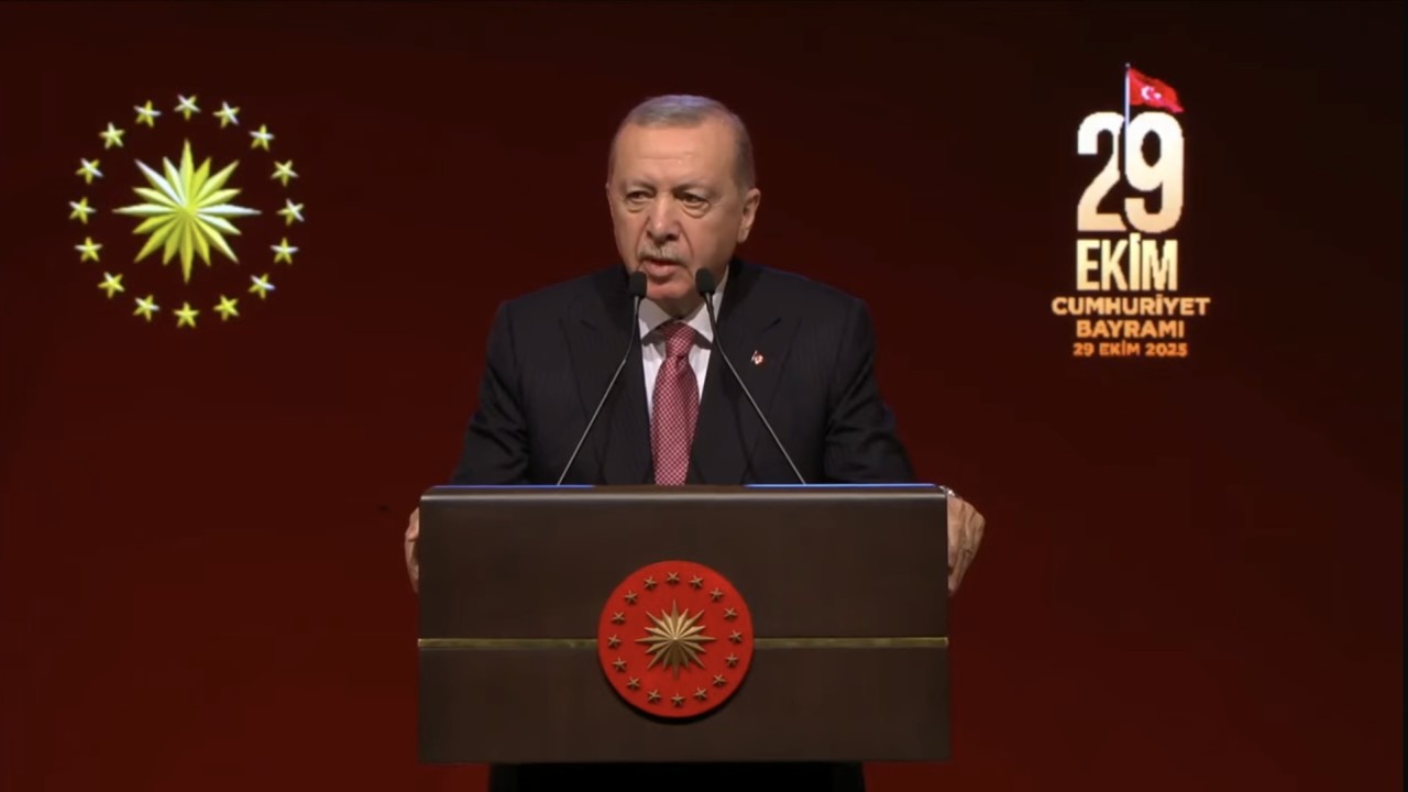 Cumhurbaşkanı Erdoğan: Türkiye Yüzyılı'nın kilometre taşlarını döşemeye devam ediyoruz
