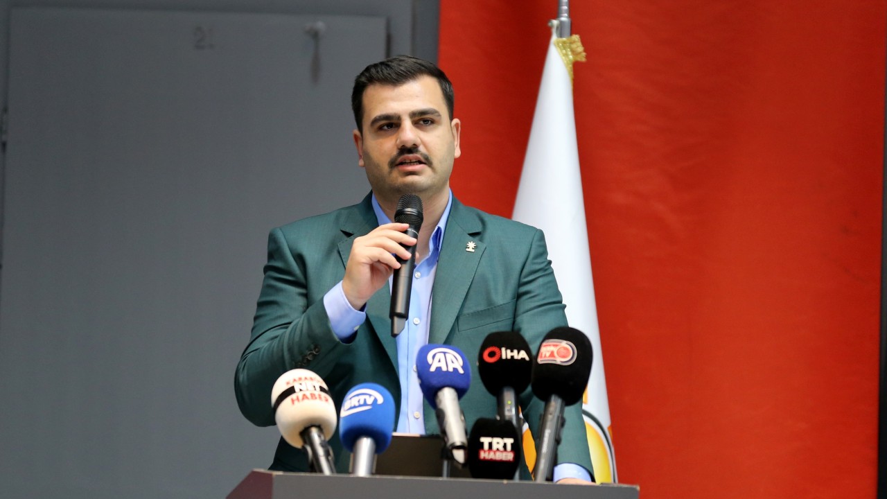 AK Parti Genel Sekreteri İnan: Bağırdıkça Türk siyasetini kendi seviyesine çekmeye çalışıyor