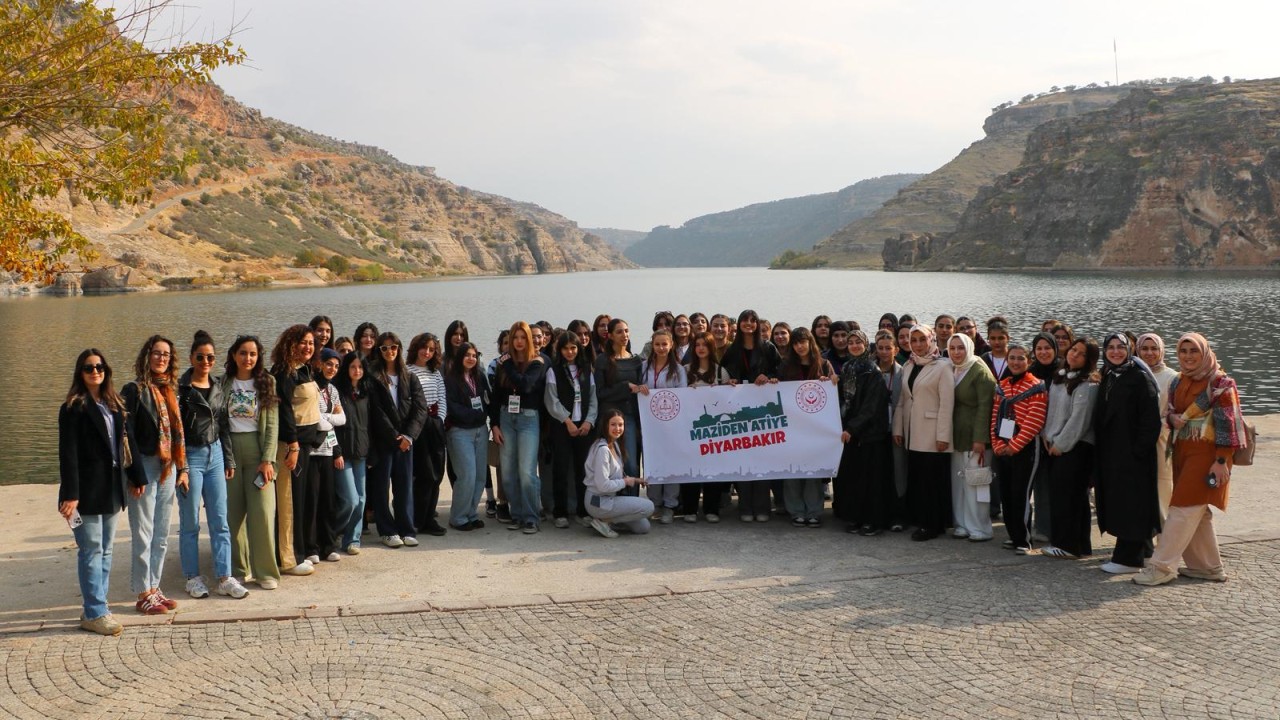 "Medeniyetler şehri" Diyarbakır "Maziden Atiye" programı kapsamında şehit ve gazi çocuklarını ağırlıyor