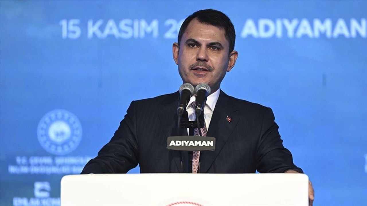 Bakan Kurum: Önümüzdeki ay evine kavuşmamış tek bir depremzede kardeşimizi bırakmayacağız