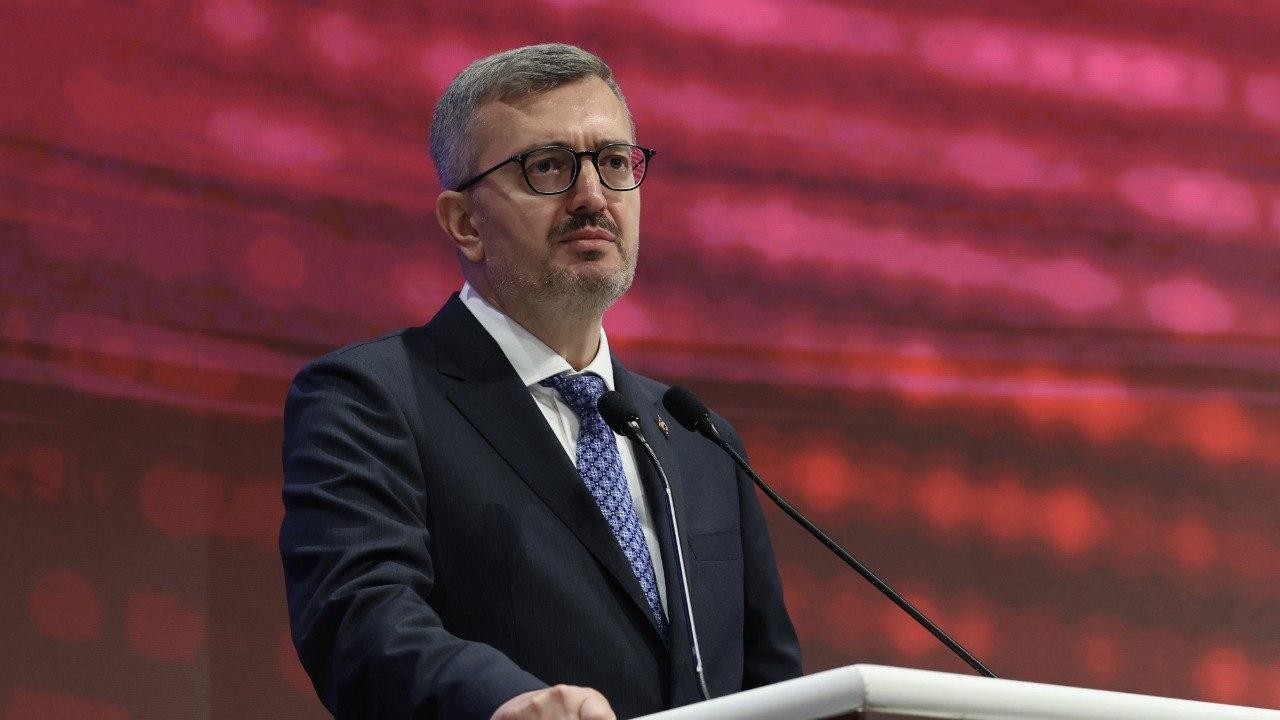 İletişim Başkanı Duran, A Milli Futbol Takımı'nı tebrik etti