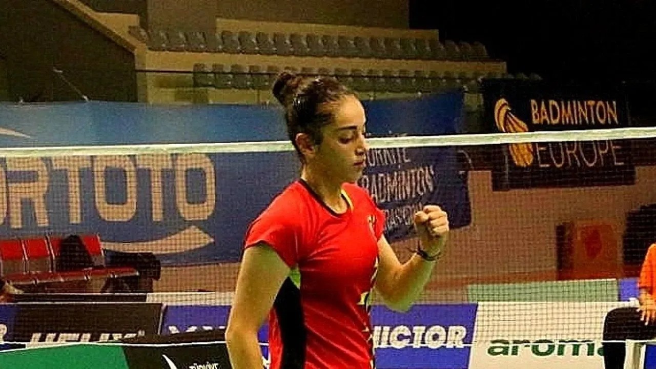 Milli badmintoncu Aleyna Korkut, Çekya'daki gençler turnuvasında şampiyon oldu