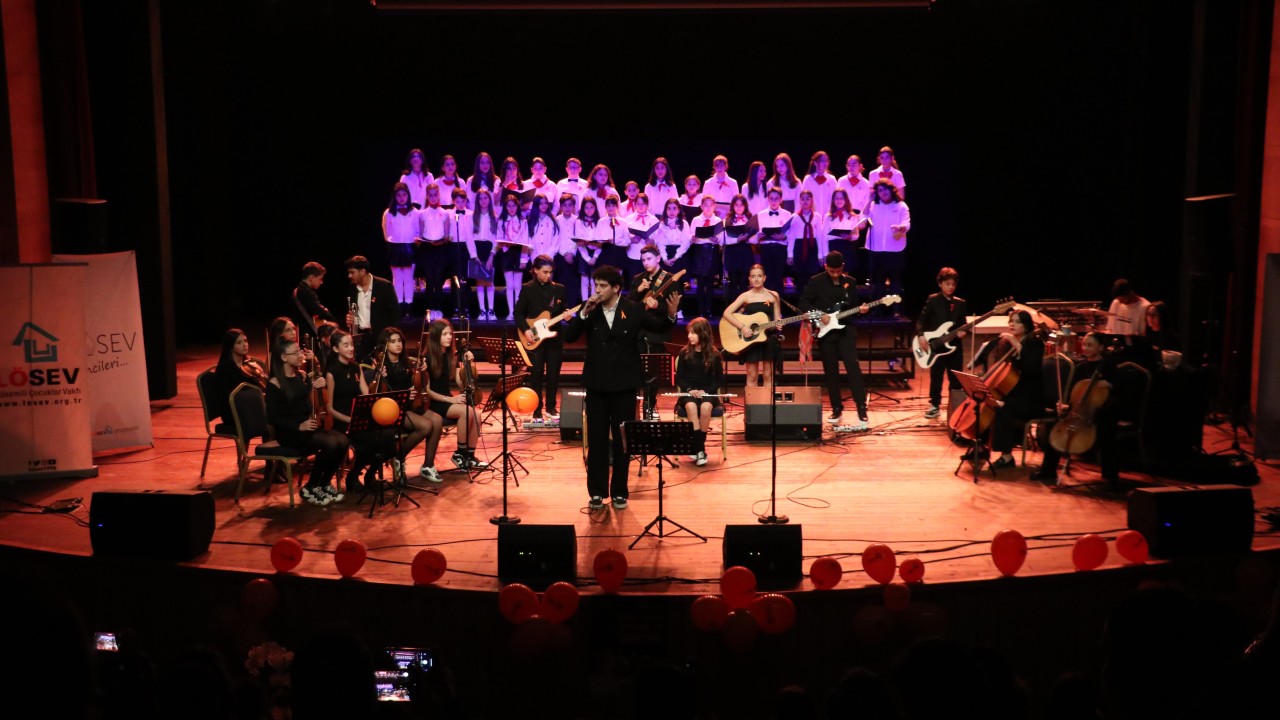 Samsun'da LÖSEV farkındalık etkinliği düzenlendi