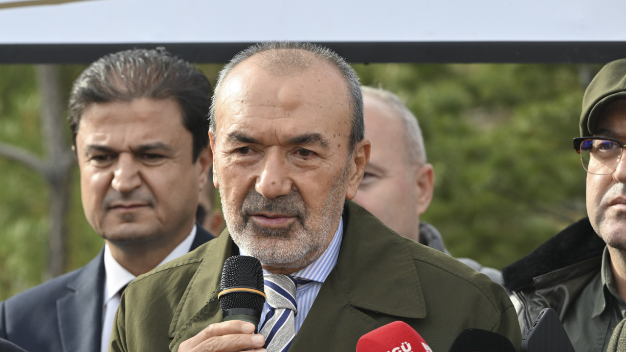 MHP'li Yıldırım: Şehit ve gazilerimiz bizim baş tacımızdır