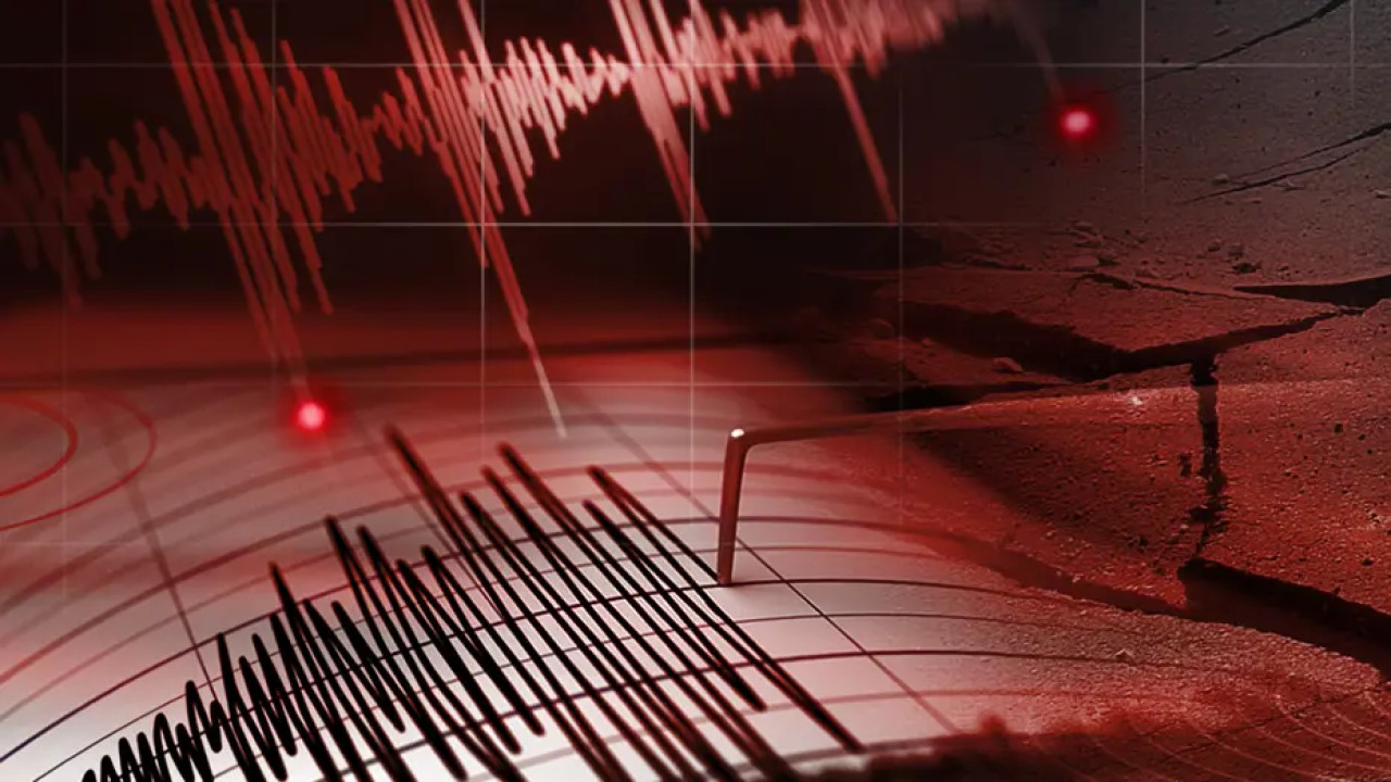 Endonezya'da 6,6 büyüklüğünde deprem