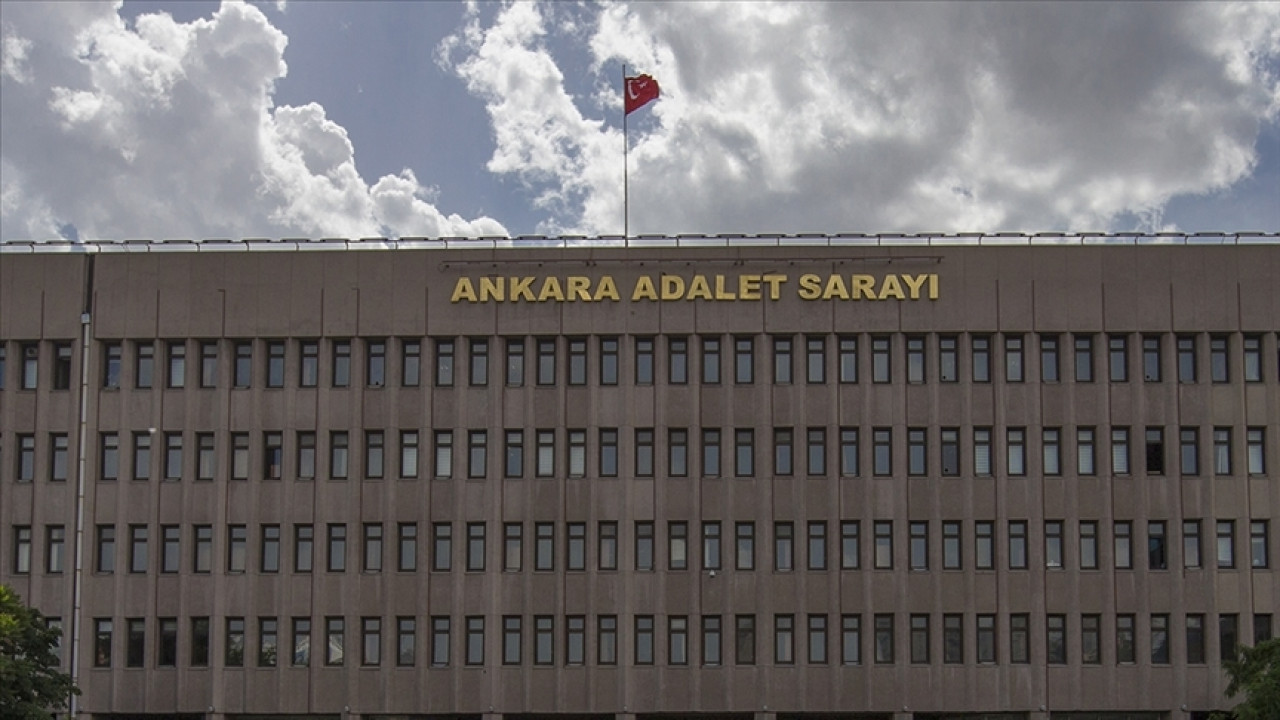 FETÖ'nün "kamu mahrem yapılanması"na yönelik soruşturmada 21 şüpheli hakkında gözaltı kararı