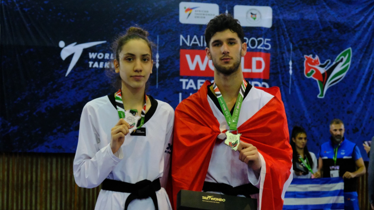 Milli sporcular Ömer Furkan Körpe ile Sıla Irmak Uzunçavdar, gümüş madalya kazandı