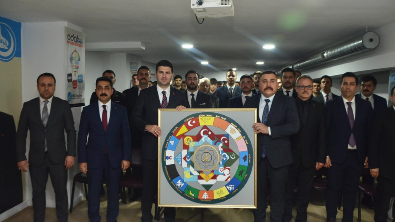 Ülkü Ocakları Genel Başkanı Yıldırım'dan Çorum Ülkü Ocaklarına ziyaret