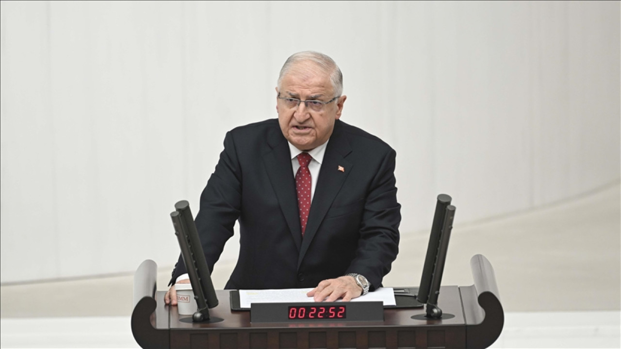 Bakan Güler: Terörsüz Türkiye sürecinin sağlıklı işlemesi için terör örgütü koşulsuz olarak silahlarını teslim etmeli