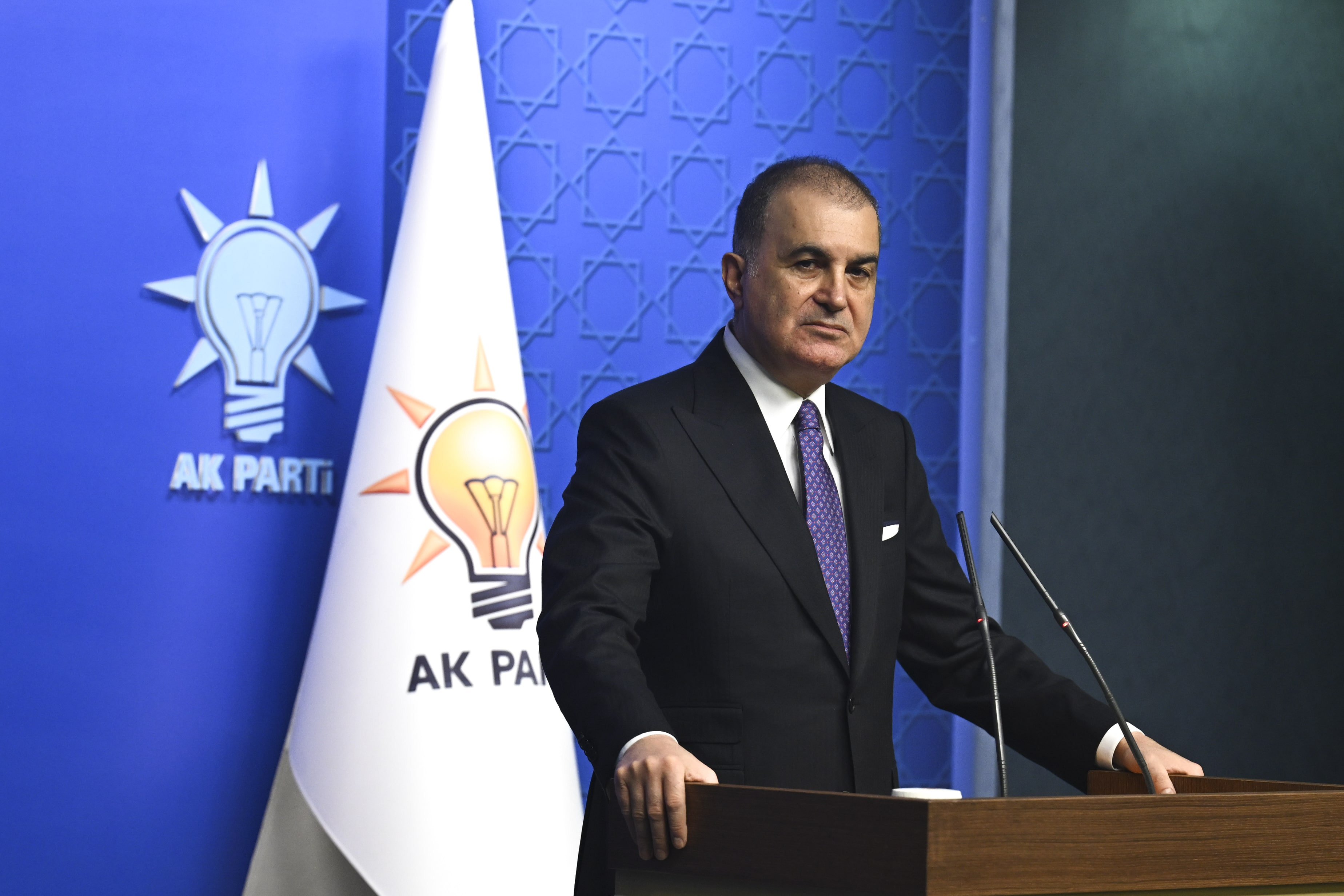 AK Parti Sözcüsü Çelik'ten Leyla Şahin Usta'ya yönelik ifadelere tepki: Siyasetin adabına uygun olarak özür dilenmesi gerekir