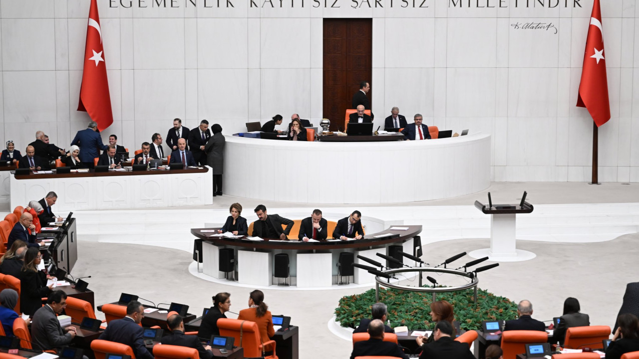 Aile ve Sosyal Hizmetler ile Milli Eğitim bakanlıklarının 2026 yılı bütçeleri TBMM Genel Kurulunda